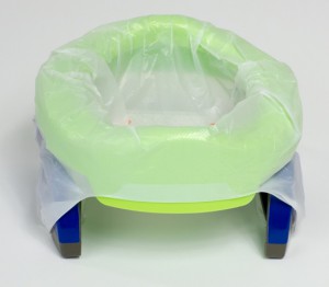 Pot nomade Potette Plus vert avec sa recharge jetable